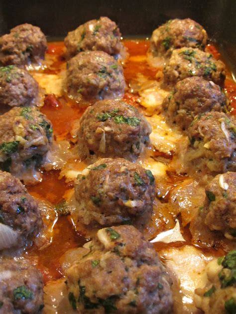 Smoked Mozzarella Stuffed Meatballs Recipe 99easyrecipes
