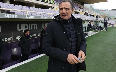 Nella fiorentina non c'è castrovilli squalificato e prandelli non porta neanche in panchina ribery, convocato ma reduce da un problema fisico: Fiorentina-Cagliari: formazioni ufficiali, diretta tv ...
