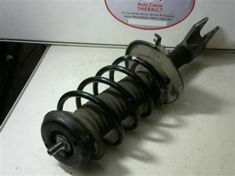 Les amortisseurs sont primordiaux pour votre sécurité et le confort de votre voyage. Amortisseur avant gauche CITROEN C4 PICASSO II Diesel