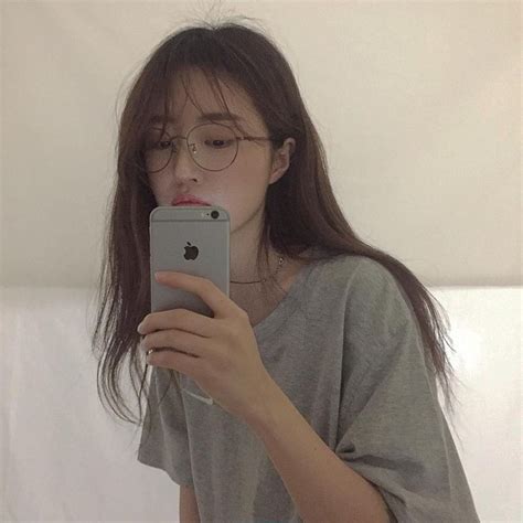 436 Best Aesthetic Korean Girl Images On Pinterest Ulzzang Girl Faces And Korea Style
