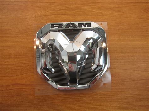 2019 2021 Ram 1500 2500 3500 Rear Tailgate Ram Head Chrome Nameplate