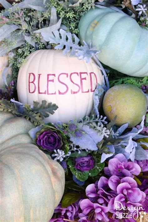 Fall pumpkin porch decor: super cute decor ideas you will love!