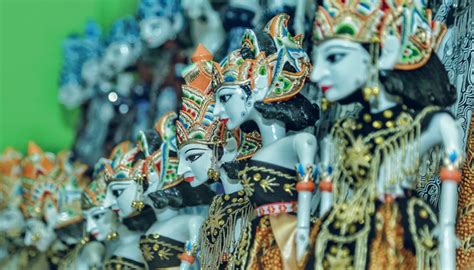 Wayang kulit adalah salah satu tradisi pertunjukan tertua dan paling penting di asia tenggara. Kumpulan Berbagai Gambar Wayang