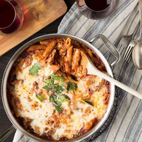 One pot sausage pasta is one of the easy recipes for busy nights. One Pot Pasta Bake with Sausage and Wine - Fox and Briar