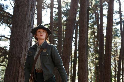 Both with regularity in his lively games with the barefoot wild boy pete. Pete's Dragon | Film Review | Slant Magazine