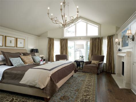Take a look at some bedroom lighting ideas we have prepared for you. Decorating Your Master Bedroom - Abode