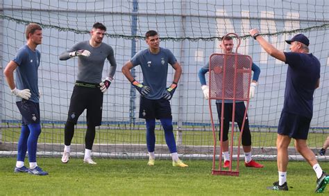 Статистика, последние матчи команд люцерн и динамо киев. Представители Швейцарии, Франции и Испании. Известно, с ...