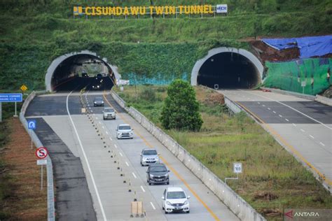 Arus Balik Di Jalur Fungsional Tol Cisumdawu Asosiasi Emiten Indonesia