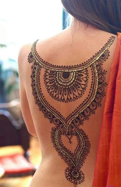 #tattoos #henna tattoo #tattoo #back tattoo #henna tattoos #decorative #design #art nouveau #art deco #filigree. 15 Intrinsic Back Henna Tattoos Meant For Henna Lovers
