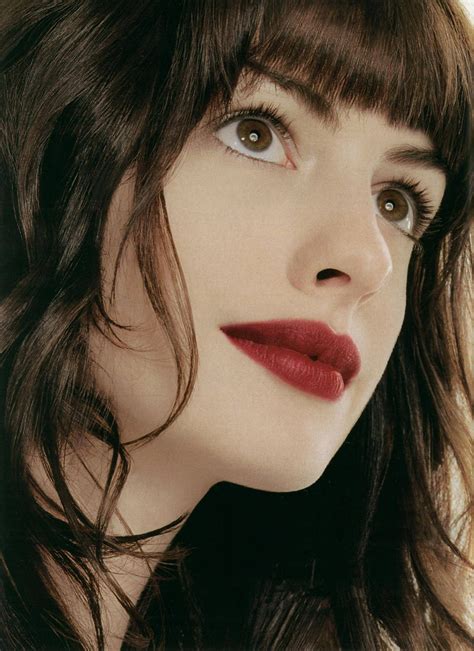 Anne Hathaway Luscious Red Lipstick Rgentlemanboners