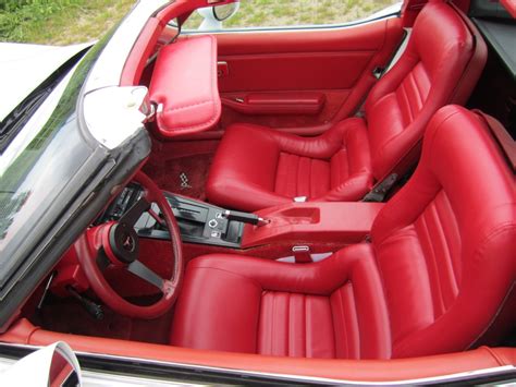 Chevrolet Corvette C3 Driven