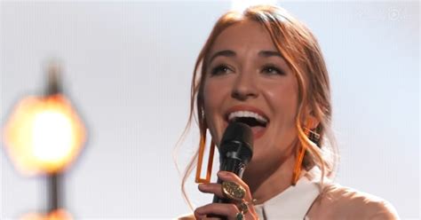 Lauren Daigle Performs Her Wildly Popular Song ‘you Say With Her One