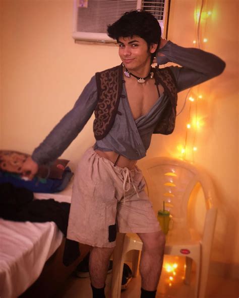 Photodump Siddharth Nigam Shares Unseen Romantic Bts Moments With Avneet Kaur From Aladdin
