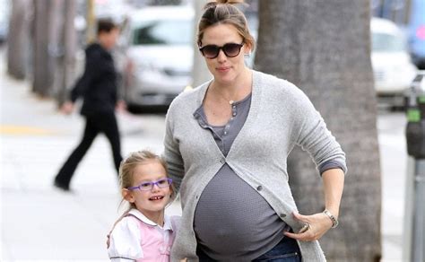 Star Couplings Is Jennifer Garner Pregnant Again The Frisky