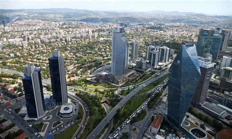 How Turkeys Lira Crisis Was Written In Istanbuls Skyline Cities