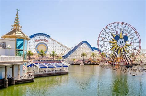 Visiter Disneyland Park En Californie Premier Parc Dattraction à Anaheim