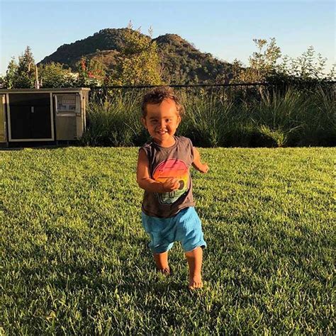 Jessica Albas Son Hayes Is The Cutest Toddler See The Pics Foto 2