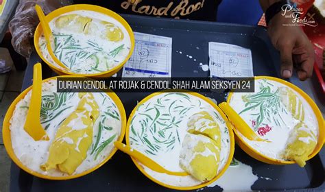 Homemade cendol & air gula. Durian Cendol at Rojak & Cendol Shah Alam Seksyen 24