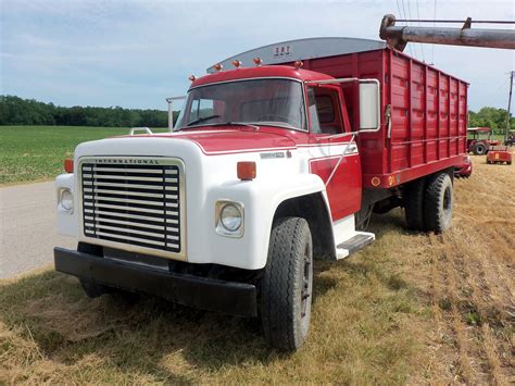 International Loadstar 1700 | International harvester truck, Trucks, International truck