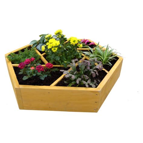 We show you how we made our planter box on wheels for our spring time vegetable gardening extravaganza. Pin on Flowers and plants