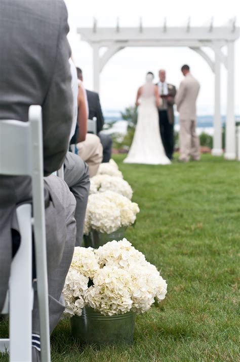 Ivory Hydrangea Aisle Arrangements Amazing Weddings Wedding Summer