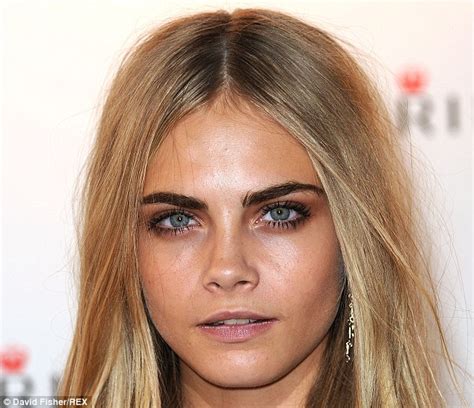 Cara Delevingnes Power Brows Inspire New Beauty Treatment Femail