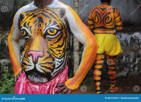 Tiger Dance Artist Showing Body Painting Editorial Stock Image Image