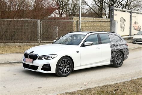 The bmw 330i enhances its athletic aesthetic with the available m sport package. 2020 BMW 3 Series Touring Spied Winter Testing With M ...