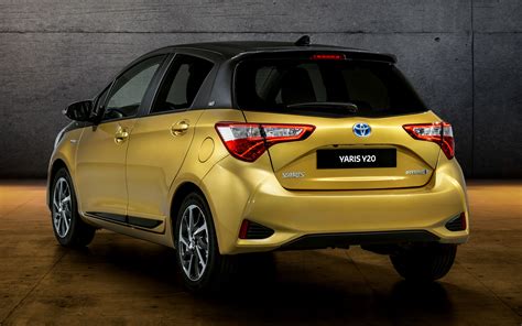 2018 Toyota Yaris Hybrid Y20 5 Door Wallpapers And Hd Images Car Pixel