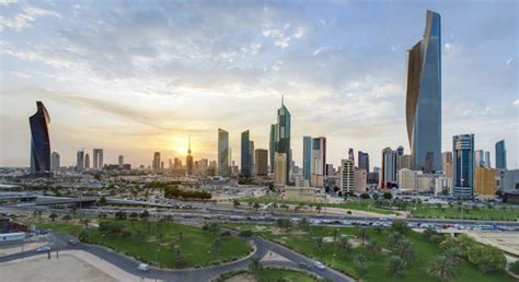 جدول التقويم الهجري لسنة 1442 هـ لشهر شوال. «الأرصاد»: حرارة اليوم 33 درجة