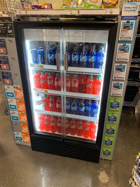 Merry Mash-Up found at Kroger in Pickerington, OH!! : mountaindew