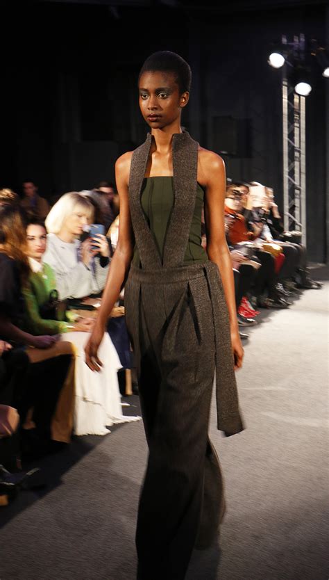Find fatima lopes's contact information, age, background check, white pages, pictures, bankruptcies, property records, liens & civil records. FATIMA LOPES AUTUMN-WINTER COLLECTION 2017-2018 ...