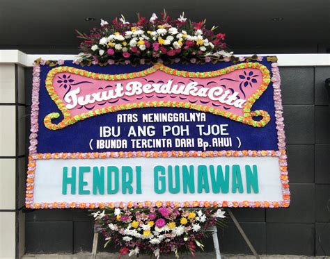 Toko Karangan Bunga di Medan / 081361155843
