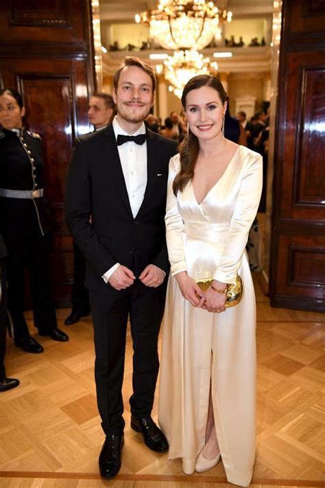 She married mike when she was 17. Finland's leader Sanna Marin to become world's youngest PM ...