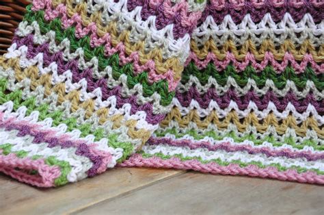 The Yarn Stash Series Learn To Crochet The V Stitch With A Free