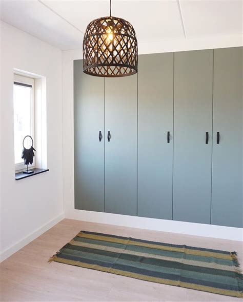 Finde deinen stil und kombiniere verschiedene türen so wie es dir gefällt. Inbouwkast met PAX Ikea | Slaapkamer inrichten ...