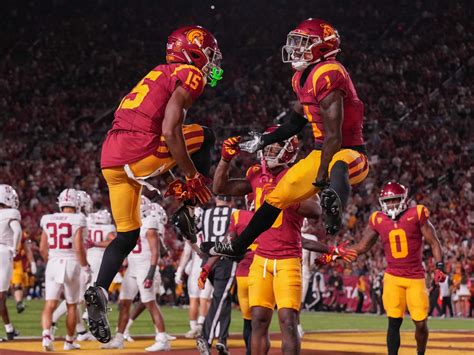 End of an era: USC dominates in rivalry - Daily Trojan