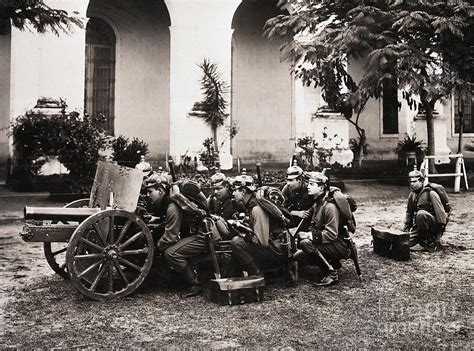 Paraguayan Army Artillery Squad By Bettmann