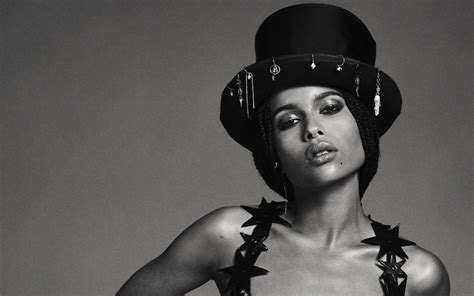 Zoe Kravitz Goes Topless And Flaunts Nipples In New Magazine Feature