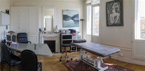The arrondissement, called popincourt, is situated on the right bank of the river seine. Claudie Coudereau | médecin du sport à Paris 11e