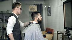 Mane Masterclass: Find The Elite Barber Near You