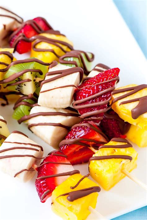 Easy Frozen Fruit Kabobs With Chocolate Drizzle Receita Receitas
