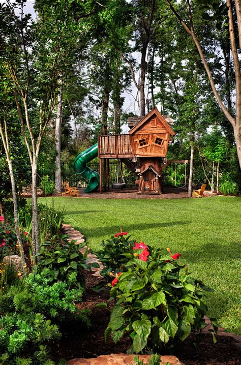 10 Fun Playgrounds And Treehouses For Your Backyard Munamommy
