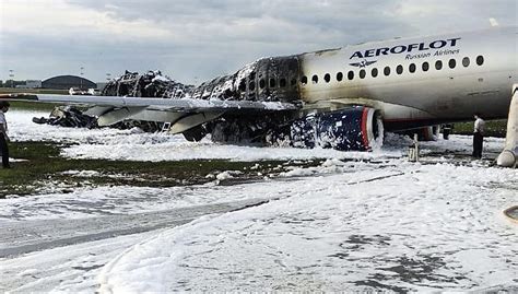 An Aeroflot Plane Burst Into Flames In Moscow Killing 41 — Quartz