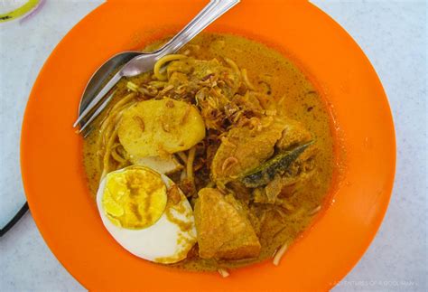 In malaysia, it doesn't take long to familiarize yourself with these food centers, they are everywhere! How Culture Influences Food in Malaysia » Greg Goodman ...