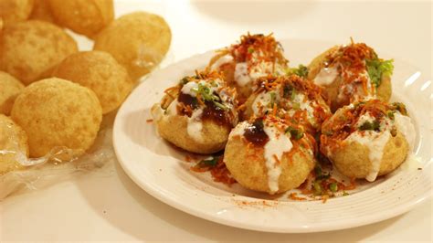 Dahi Puri Recipe Popular Indian Street Food Snacks Or Chaat Youtube