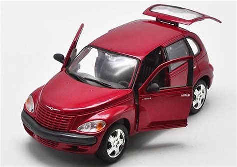 Diecast Chrysler Pt Cruiser Model Wine Red 124 Scale By Maisto Vb2a362