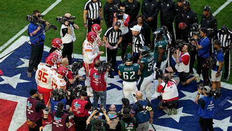 Super Bowl Coin Toss Odds History Past Results Trends Betmgm