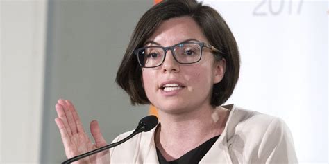Погляньте, що користувач nikki ashton (nikkiashtonail) знайшов на pinterest — найбільшій у світі колекції ідей. I'm Standing Up For Canadians By Seeking Economic Justice ...