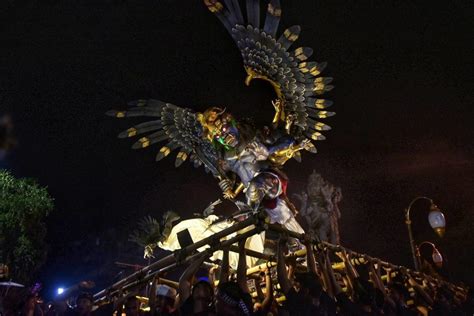 Dalam memberikan ucapan selamat menikah kepada kedua mempelai, bisa juga dilakukan dengan menggunakan bahasa inggris. Contoh Ucapan Selamat Hari Raya Nyepi Bahasa Bali Dengan ...